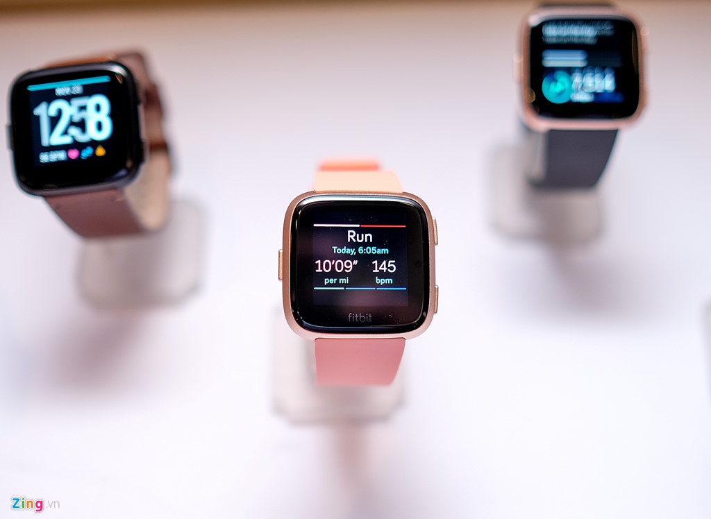 Fitbit Versa ra mắt tại VN: Thời trang, pin 4 ngày giá 5,5 triệu